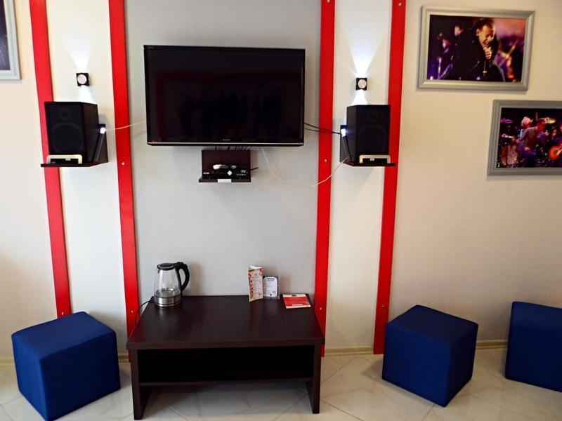 Rock Hotel First Line Μπατούμι Δωμάτιο φωτογραφία