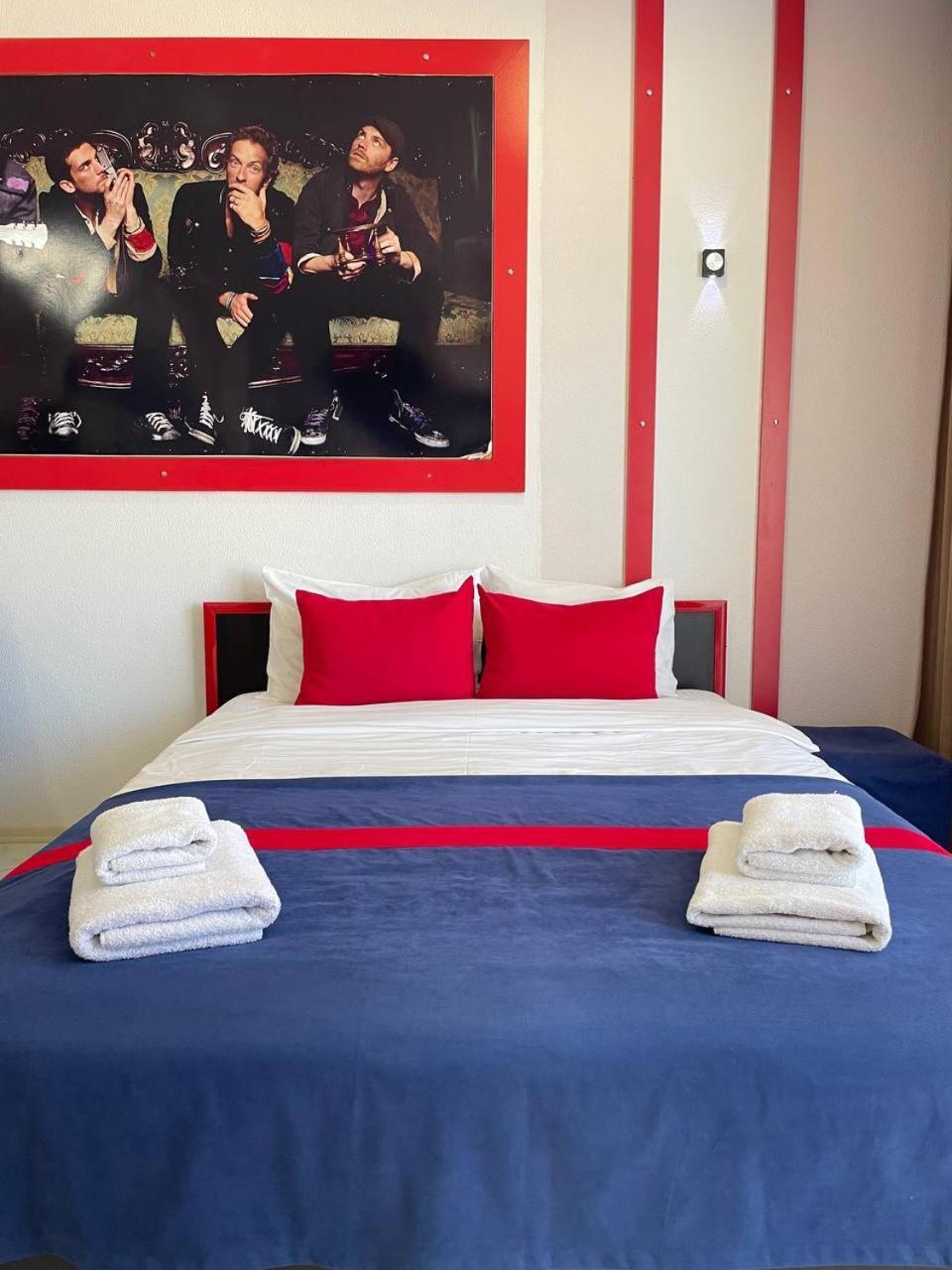 Rock Hotel First Line Μπατούμι Εξωτερικό φωτογραφία