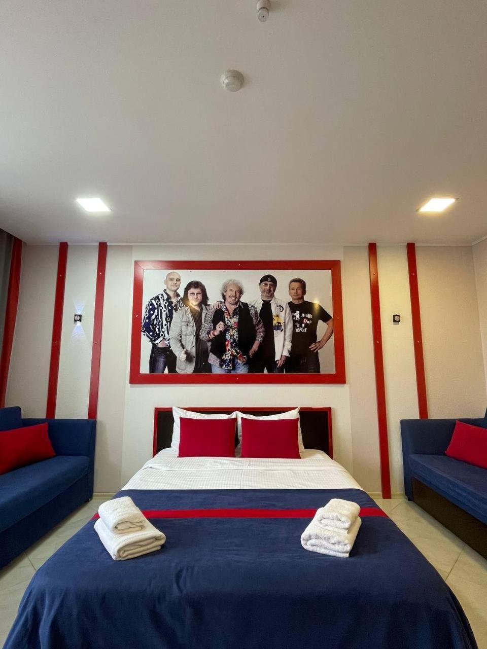 Rock Hotel First Line Μπατούμι Εξωτερικό φωτογραφία
